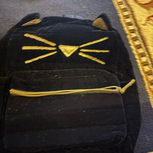 Black and Gold Cat Backpack‎
